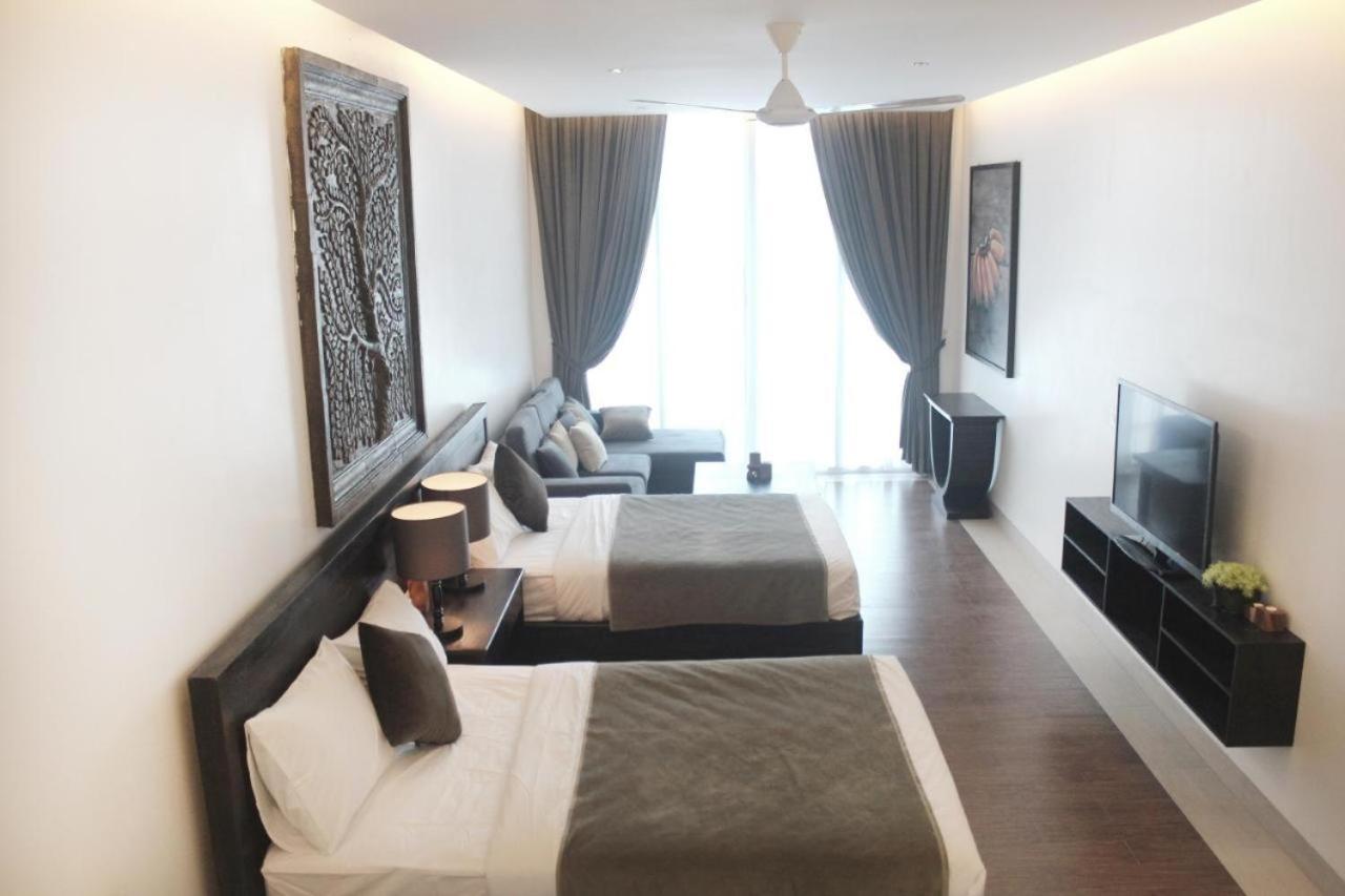 Blue Crystal Boutique Hotel Phnom Penh Ngoại thất bức ảnh